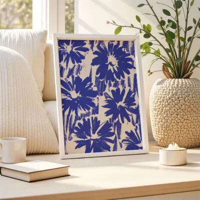 Wandbild mit abstrakten blauen Blumen