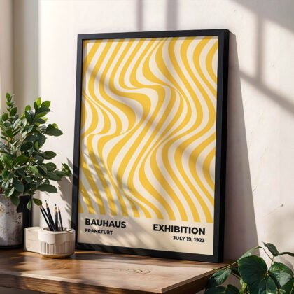 Bauhaus Wandbild – Bewegung gelber Wellen