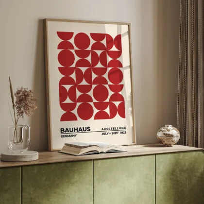 Bauhaus paveikslas – Raudonų formų harmonija