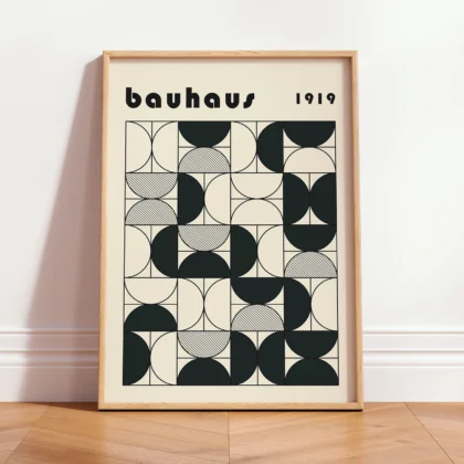 Bauhaus Wandbild – Schwarze Halbkreise